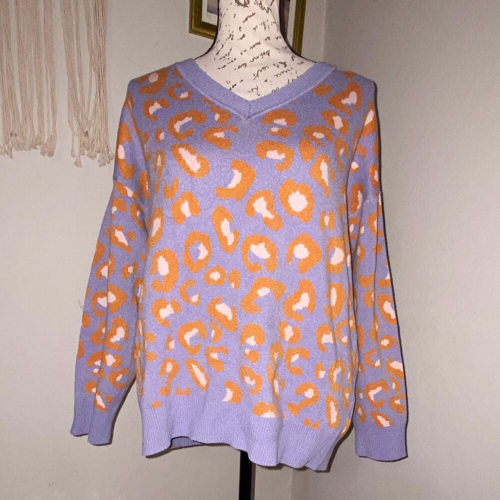 Ninexis Womens V-Neck Leopard Animal Print Knit Pullover Sweater Long Sleeve S/M